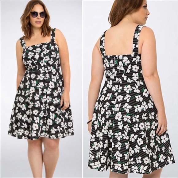 torrid Dresses & Skirts - Torrid Skater Dress. Size. 24.